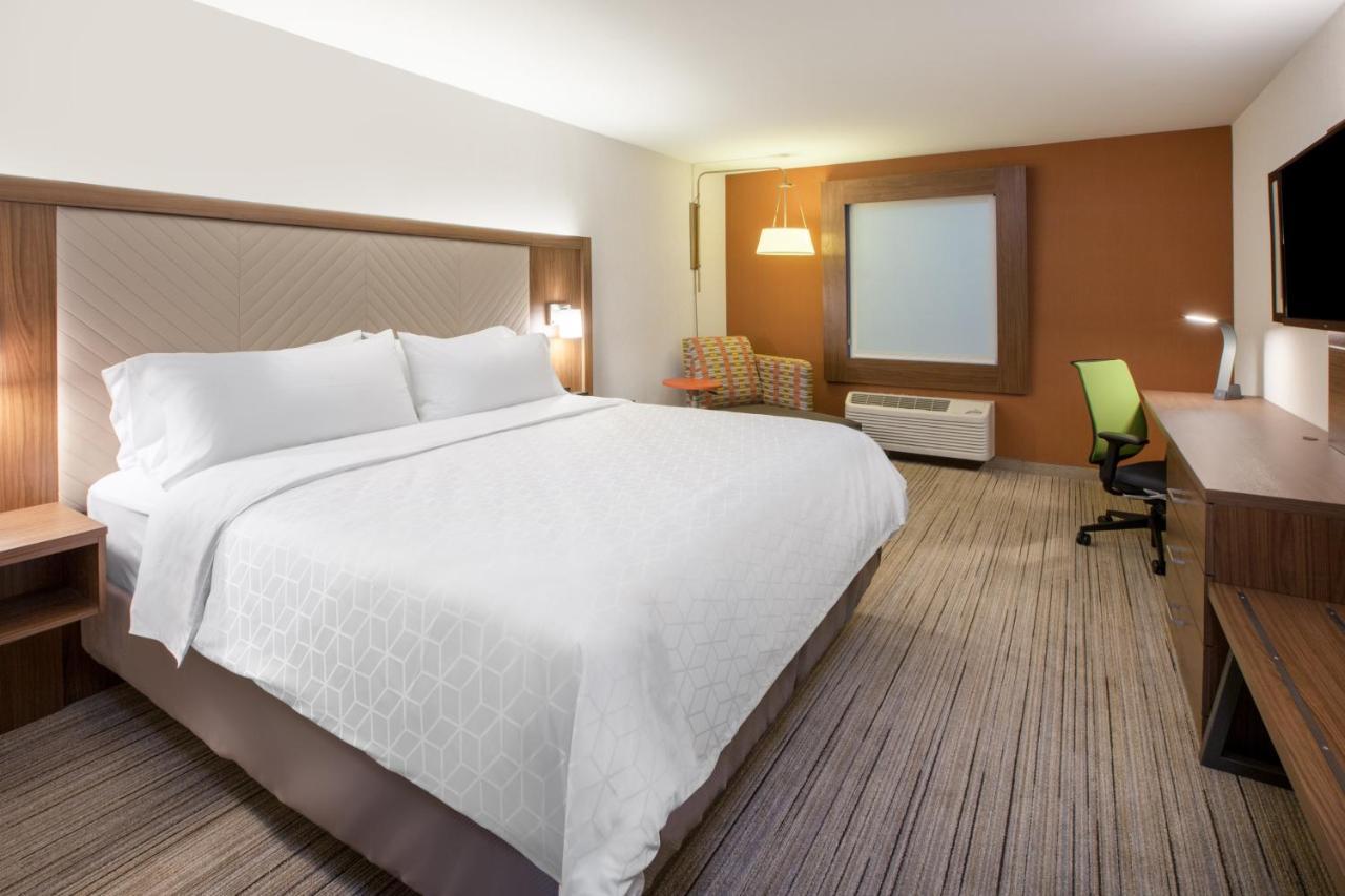Holiday Inn Express & Suites - Bullhead City By Ihg Exterior photo