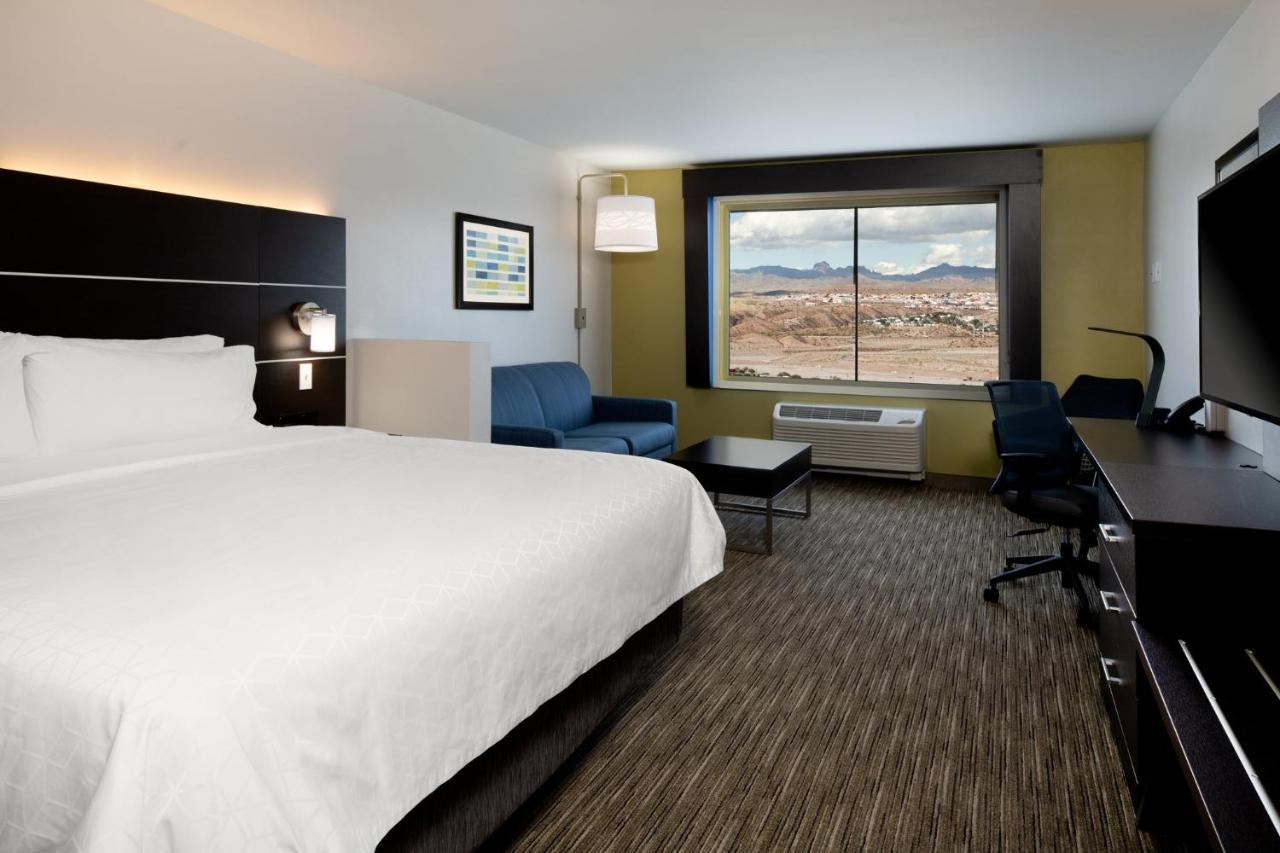 Holiday Inn Express & Suites - Bullhead City By Ihg Exterior photo